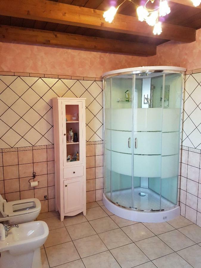 Casa Vacanza Il Mandorlo Domusnovas Eksteriør bilde